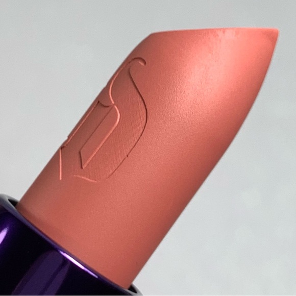 Urban Decay Liar Cream Lipstick BNIB - Picture 3 of 7